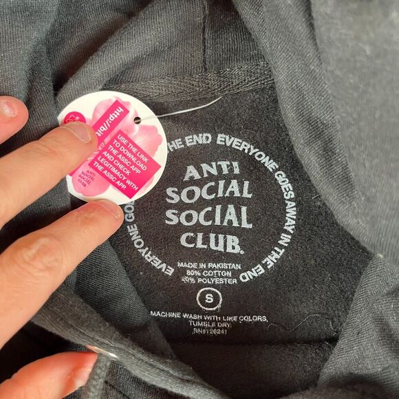 Anti Social Social Club Torn Pages Of Story Hoodie Sweatshirt Men's S Black NWT - Picture 8 of 12